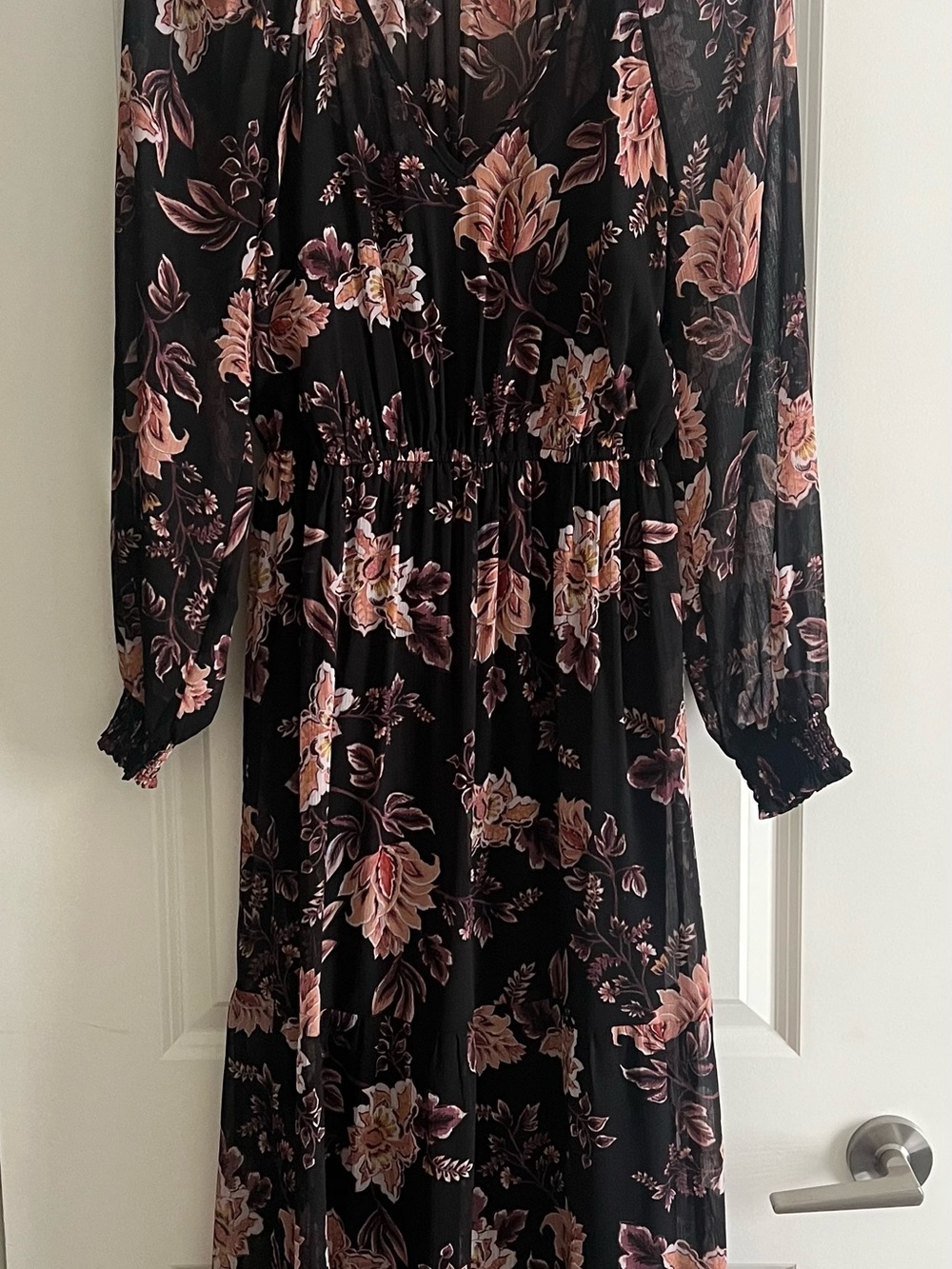 lovestitch Black Long-Sleeve Floral Midi Dress with Pink Blooms